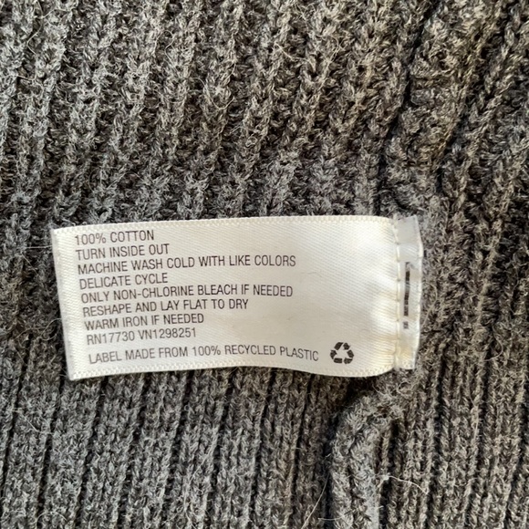 Universal Thread Target L 100% Cotton Gray Sweater Cardigan - Picture 5 of 5